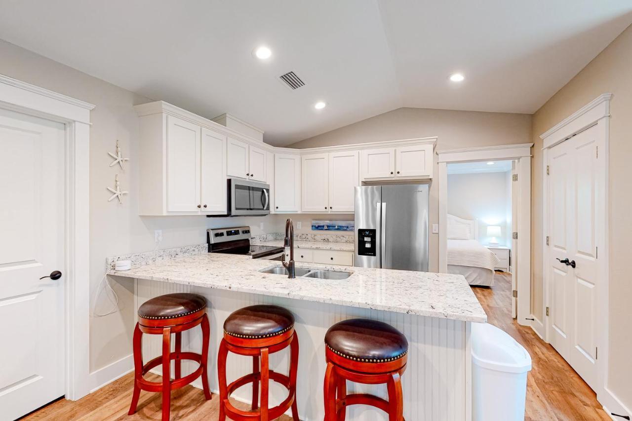 Beach Cottage East Dauphin Island Exterior photo
